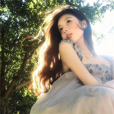三个后院海报